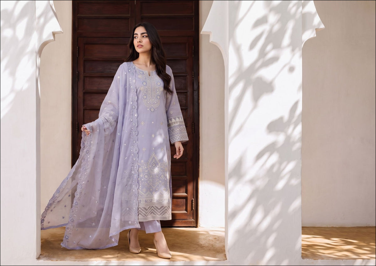 Wijdan Chand Tara Embroidery cut dana Jacquard collection