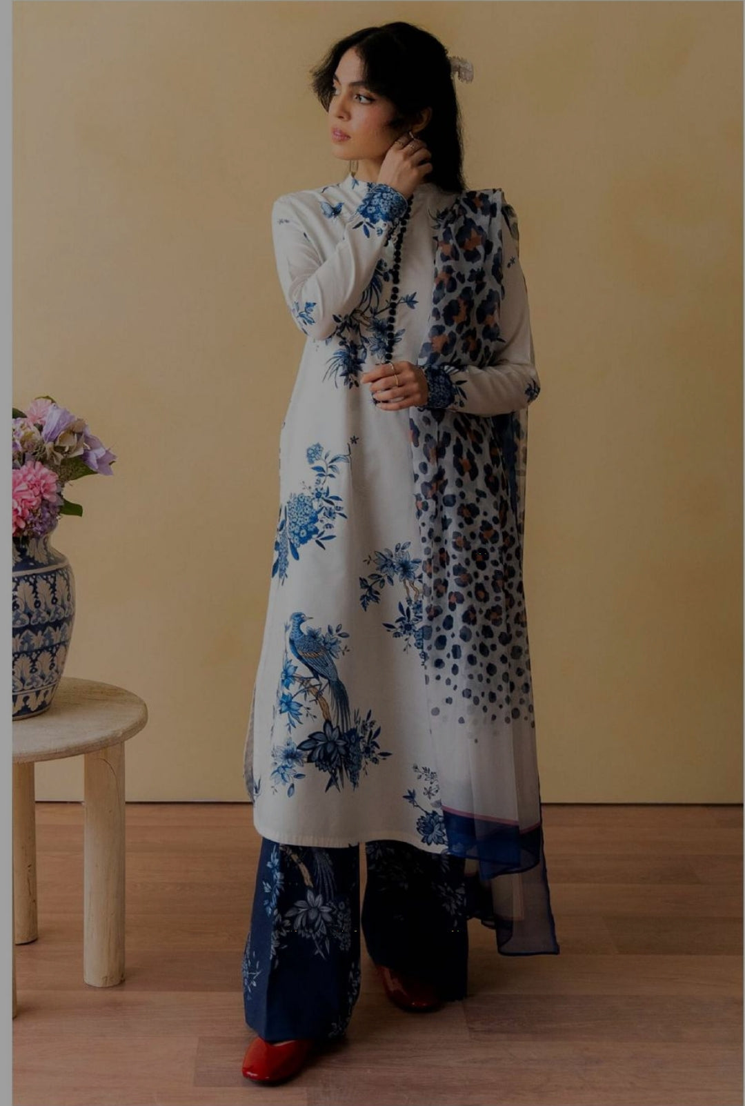 Coco by Zara shahjahan lawn 3 PC suit