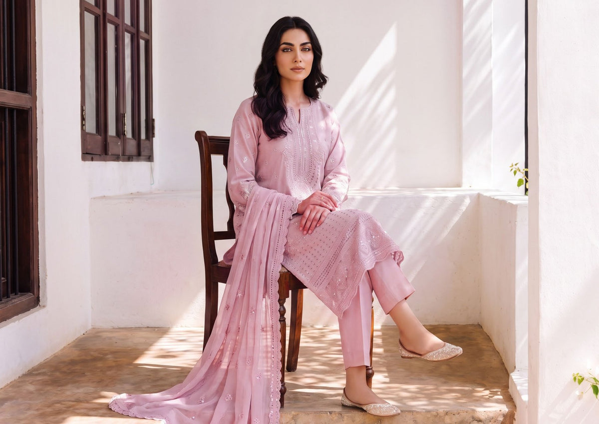 Wijdan Chand Tara Embroidery cut dana Jacquard collection